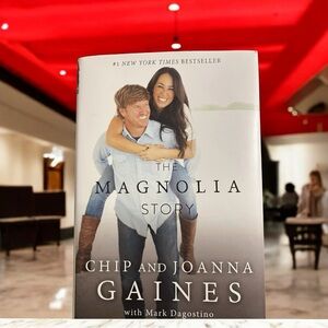 Magnolia Story by Chip and Joanna Gaines - Bestseller Edition